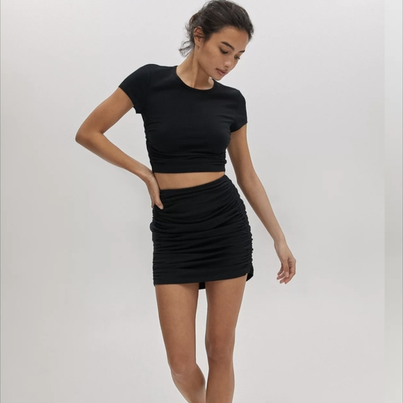 Tna Chill Malibu Skirt - Picture 1 of 4